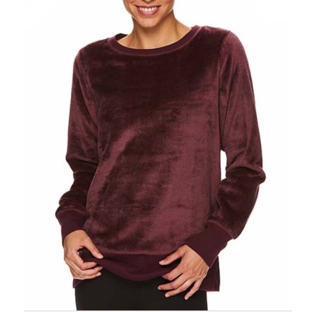 [Gaiam] Lux Faux Fur Pullover